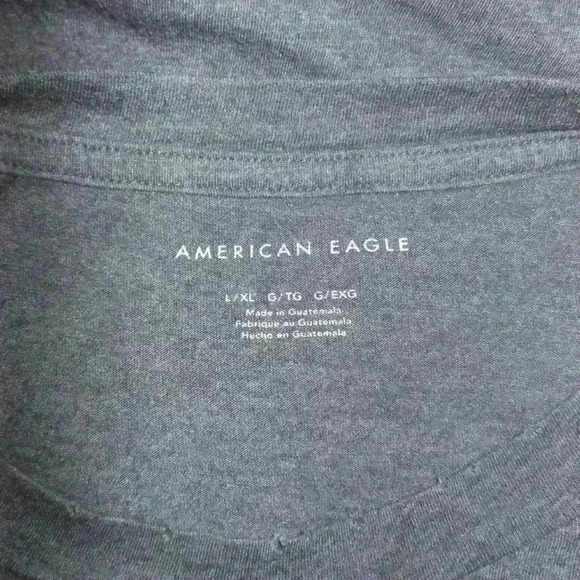 American Eagle gray t-shirt w/sun design - L/XL - Picture 2 of 2